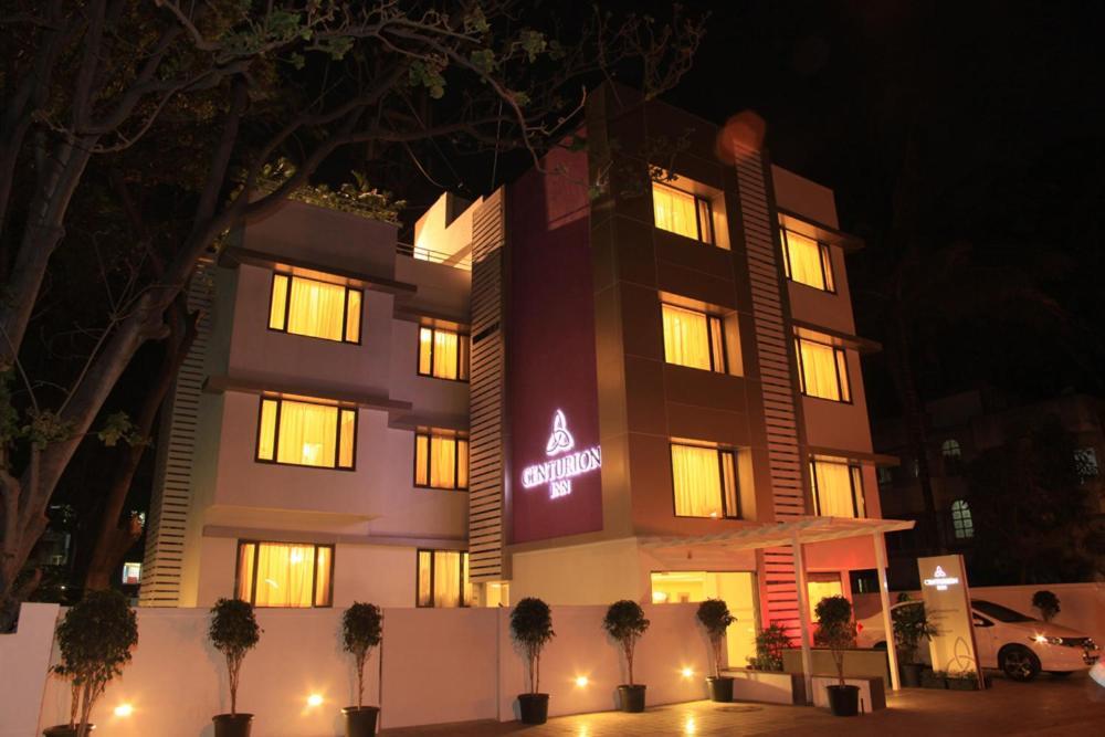 Centurion Inn Pune Bagian luar foto